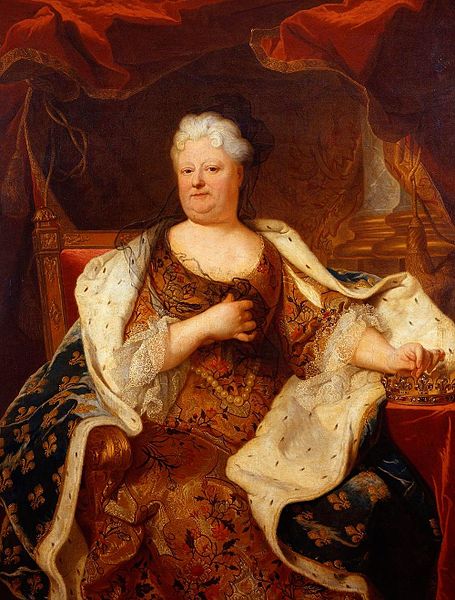 Madame holding a crown of a daughter of France